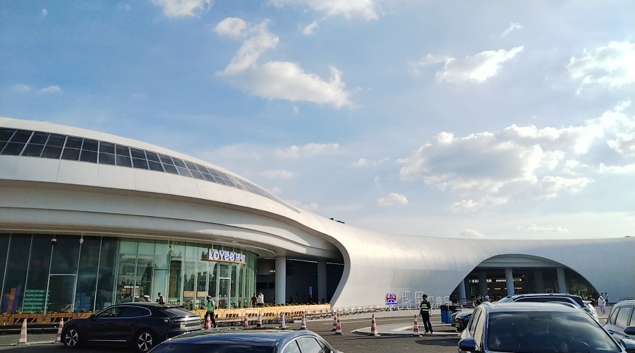 深圳沙田服務區GRC幕墻掛板項目